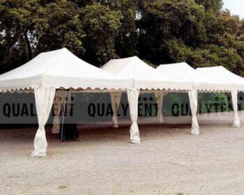 Carpa modular de color crema
