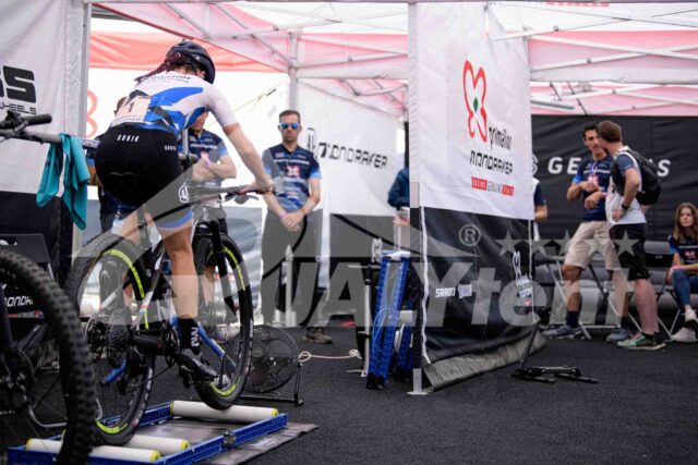 Carpas para ciclistas y deportes