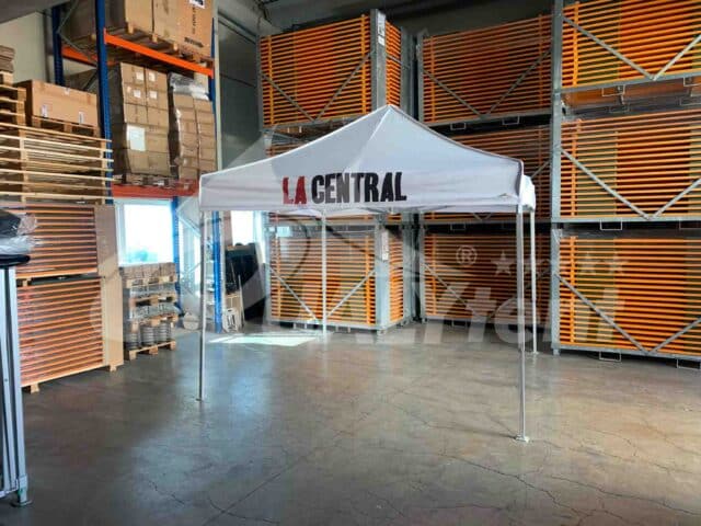 Carpa plegable 3x3m librería La Central