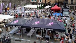 Carpa modular de 9x3m con personalización